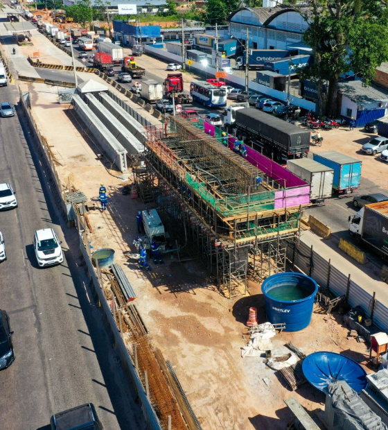 NGTM ergue estrutura central do viaduto da Alça Viária na BR-316, em Marituba