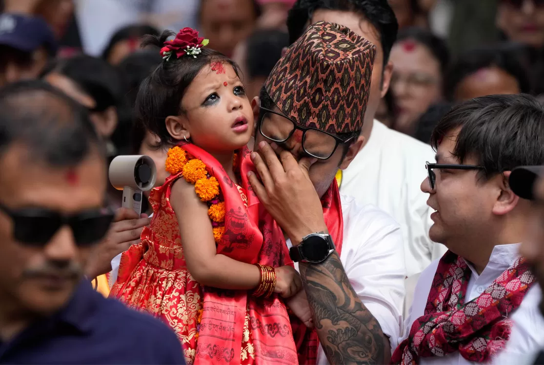 Entenda por que o Nepal tem uma nova 'deusa viva', um bebê de 2 anos