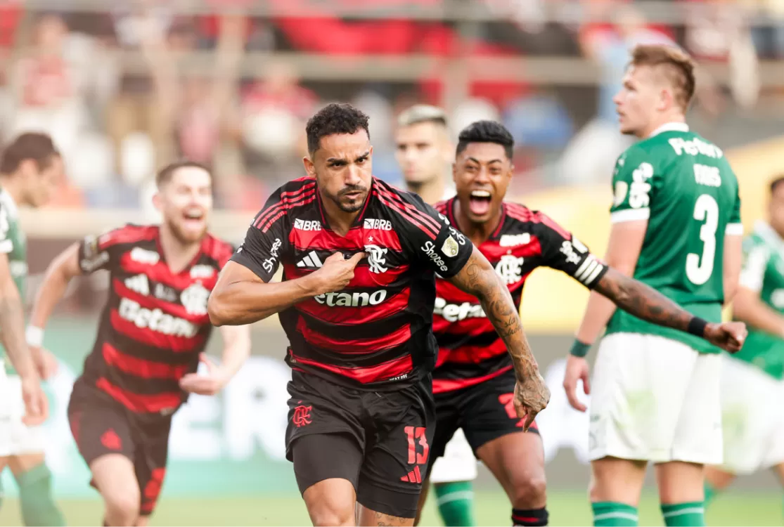 Flamengo se vinga do Palmeiras e é o primeiro brasileiro tetra da Libertadores