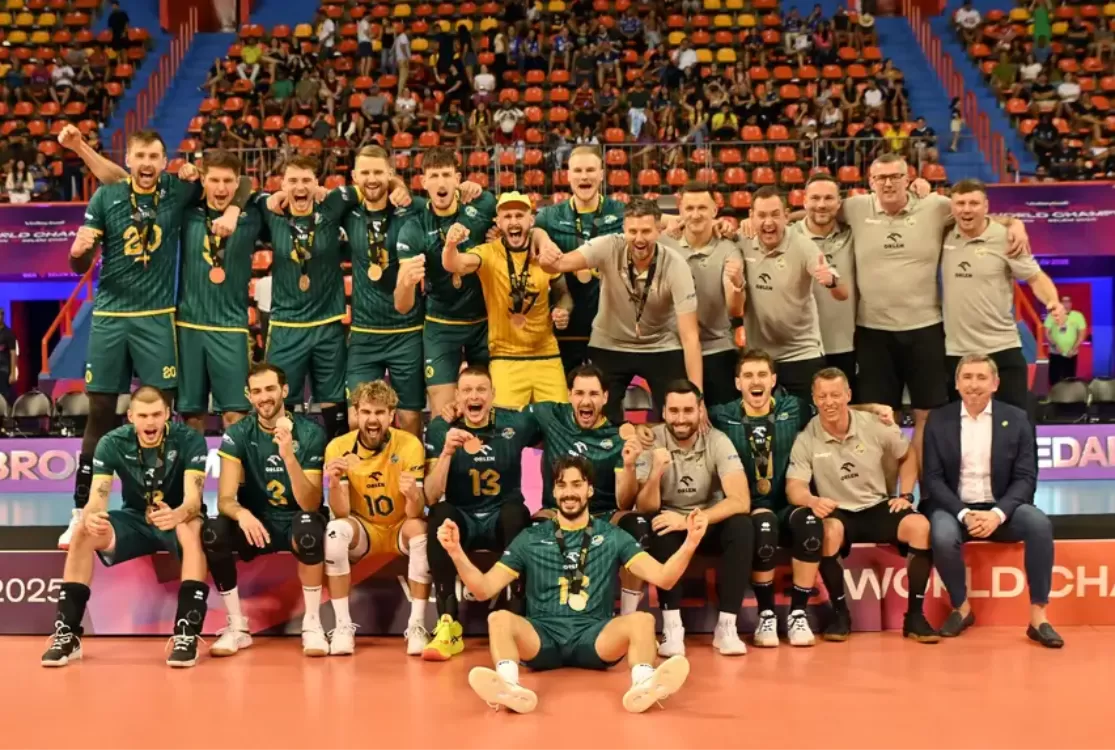 Perugia, da Itália, confirma favoritismo e conquista o tri mundial de vôlei, em Belém