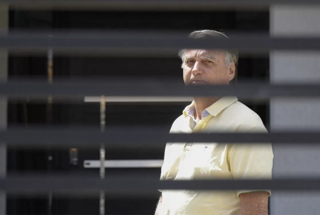 Moraes libera visitas dos filhos a Bolsonaro sem necessidade de aval prévio