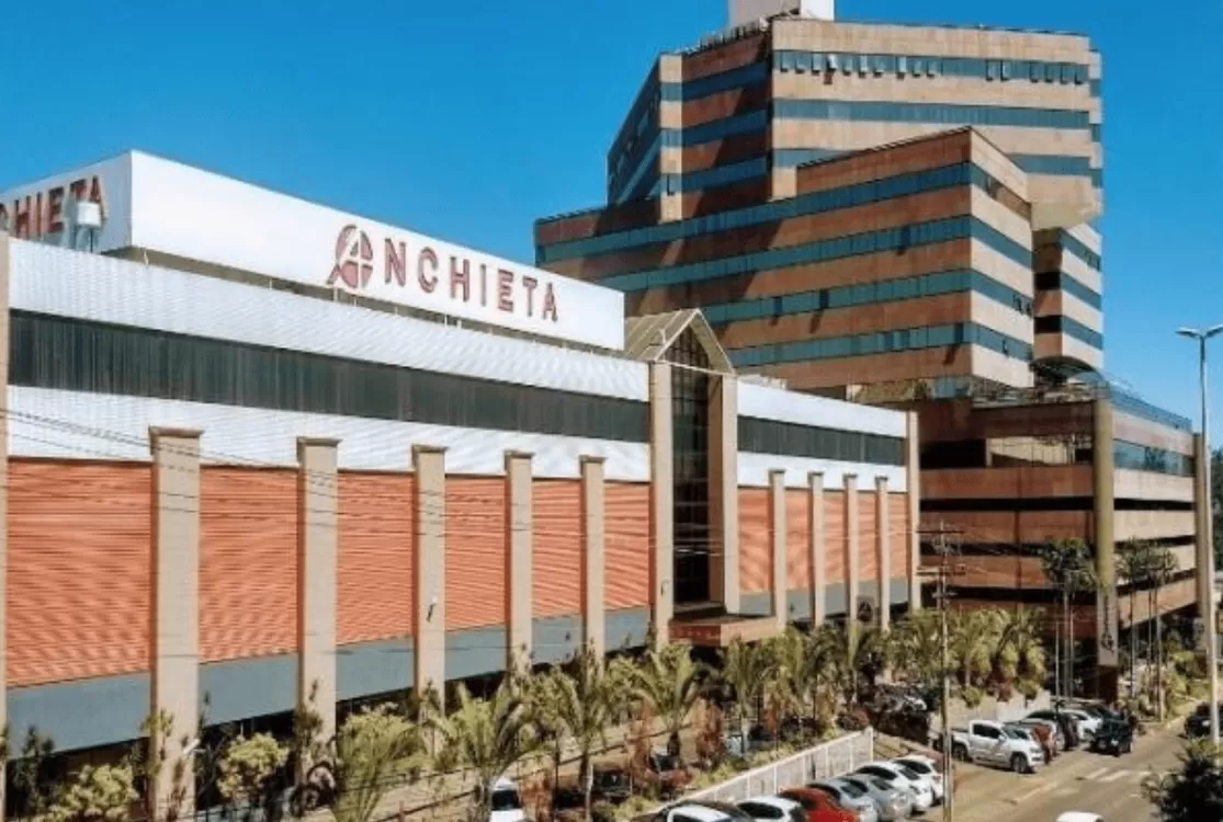 Polícia prende técnicos de enfermagem suspeitos de matar pacientes no Distrito Federal