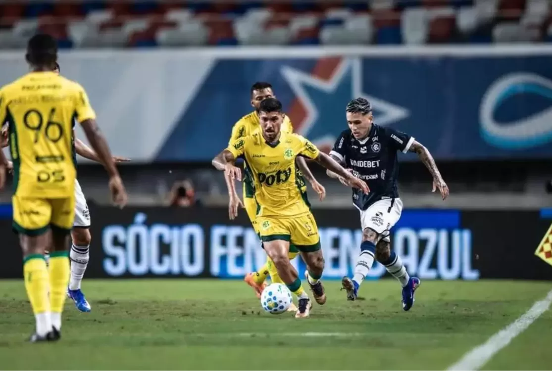 Empurrado pela torcida, Remo abre 2 a 0, mas cede empate ao Mirassol no final