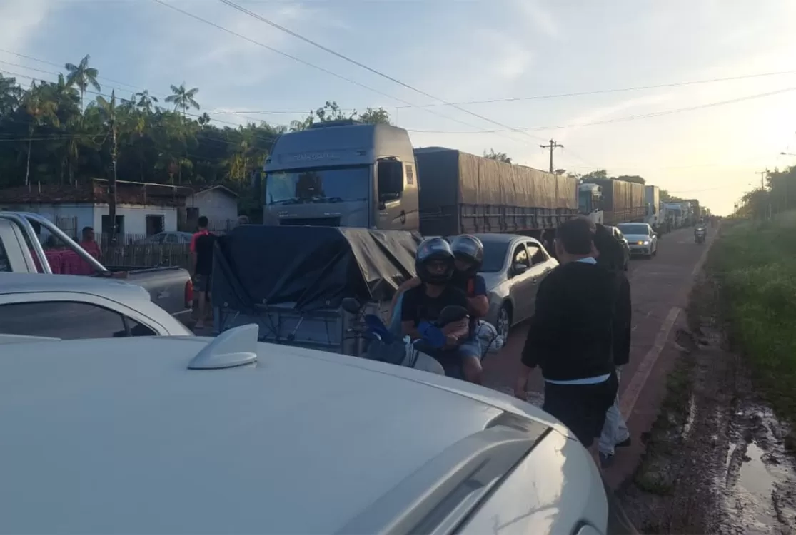 Protesto por falta de leito trava PA-151 e confirma crise no interior do Estado