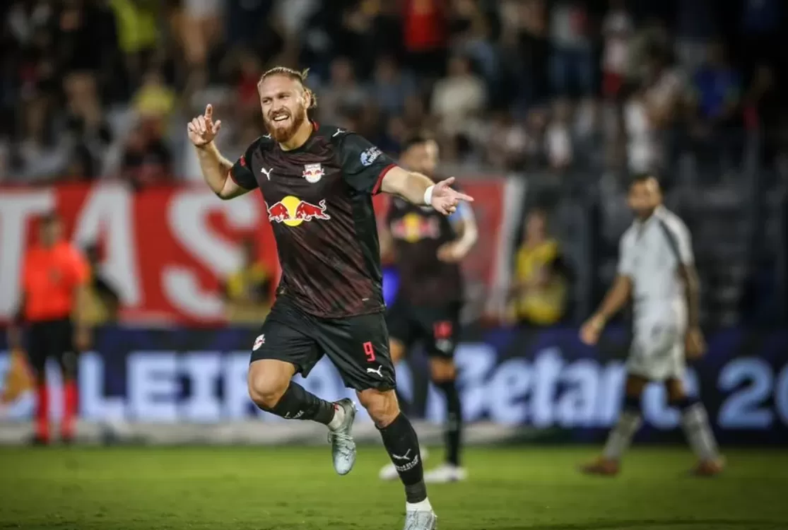 Remo reage duas vezes, mas peca na etapa final e perde por 4 a 2 para o Bragantino