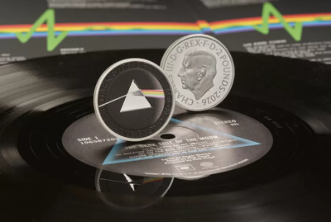 Reino Unido homenageia Pink Floyd com a primeira moeda comemorativa do país