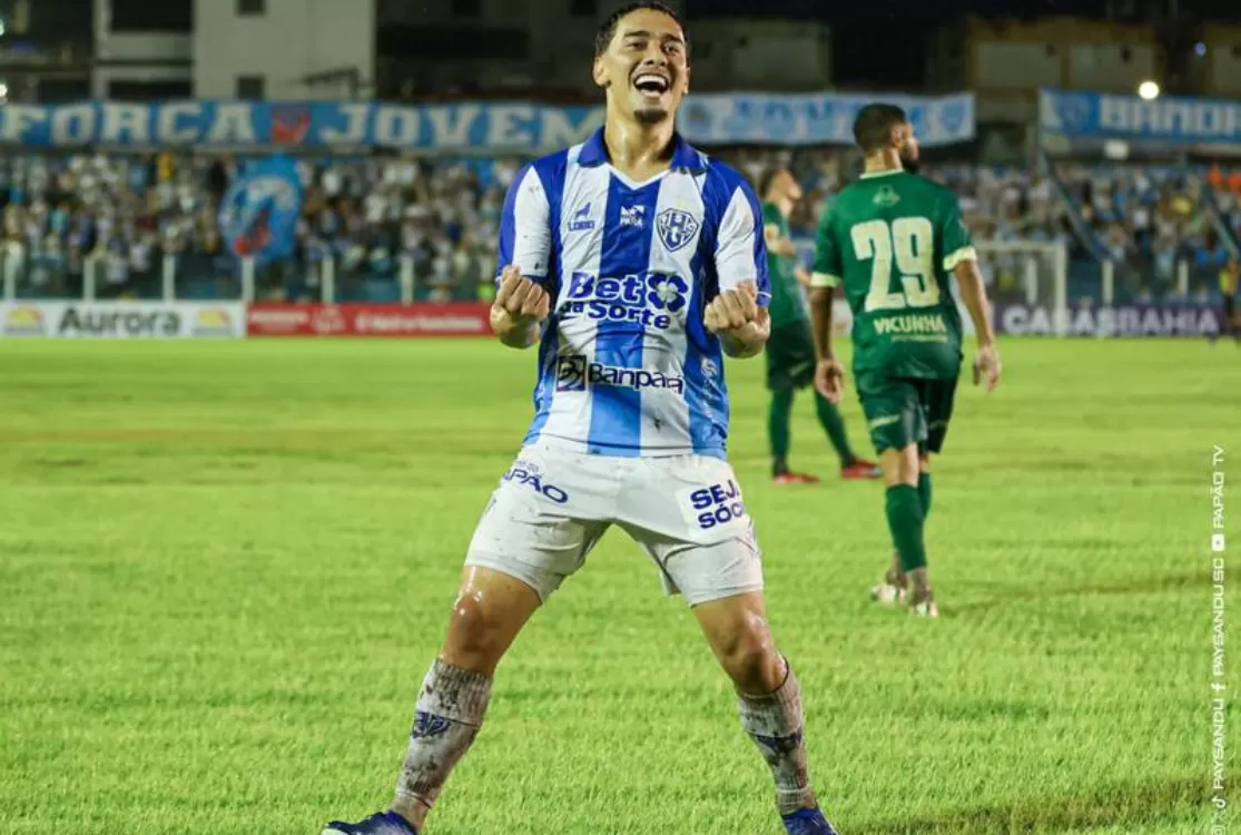 Paysandu vence o Floresta por 2 a 1 na Curuzu e retoma liderança da Série C