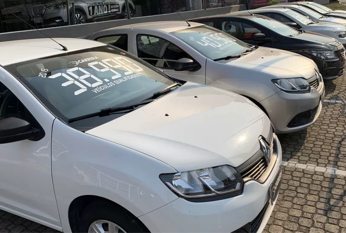 Ruins de revenda: saiba quais são os carros que mais perdem valor e encalham nas lojas