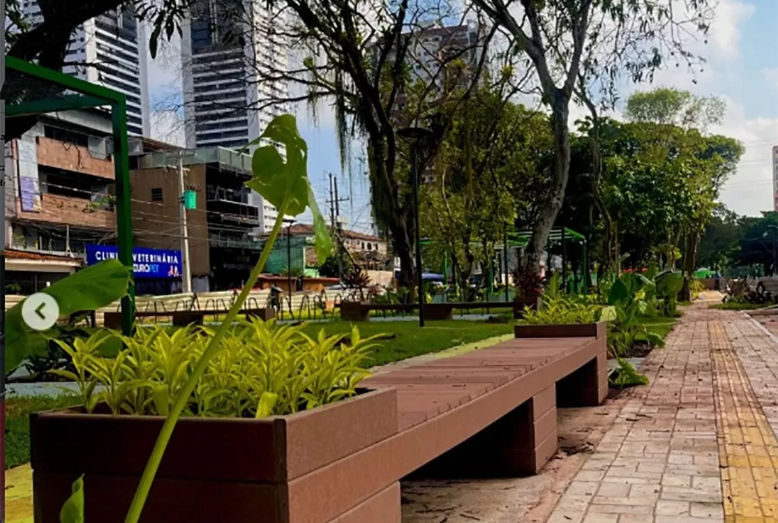 Obra chega a novo trecho sob críticas por demora e pelo excesso de concreto