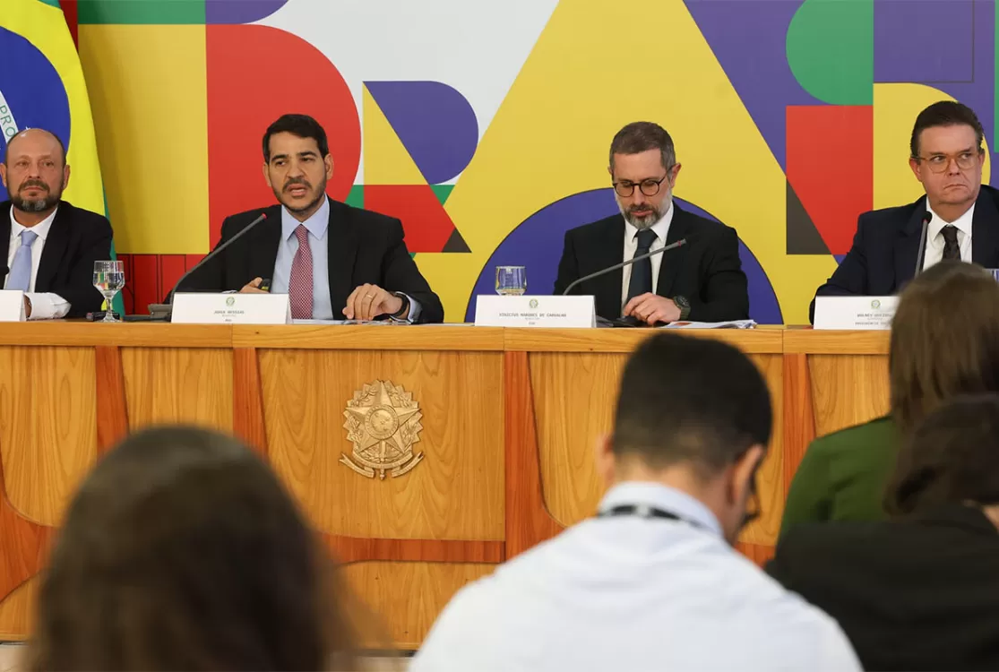 Ministro do TCU faz alerta sobre a conta que ameaça os aposentados no País