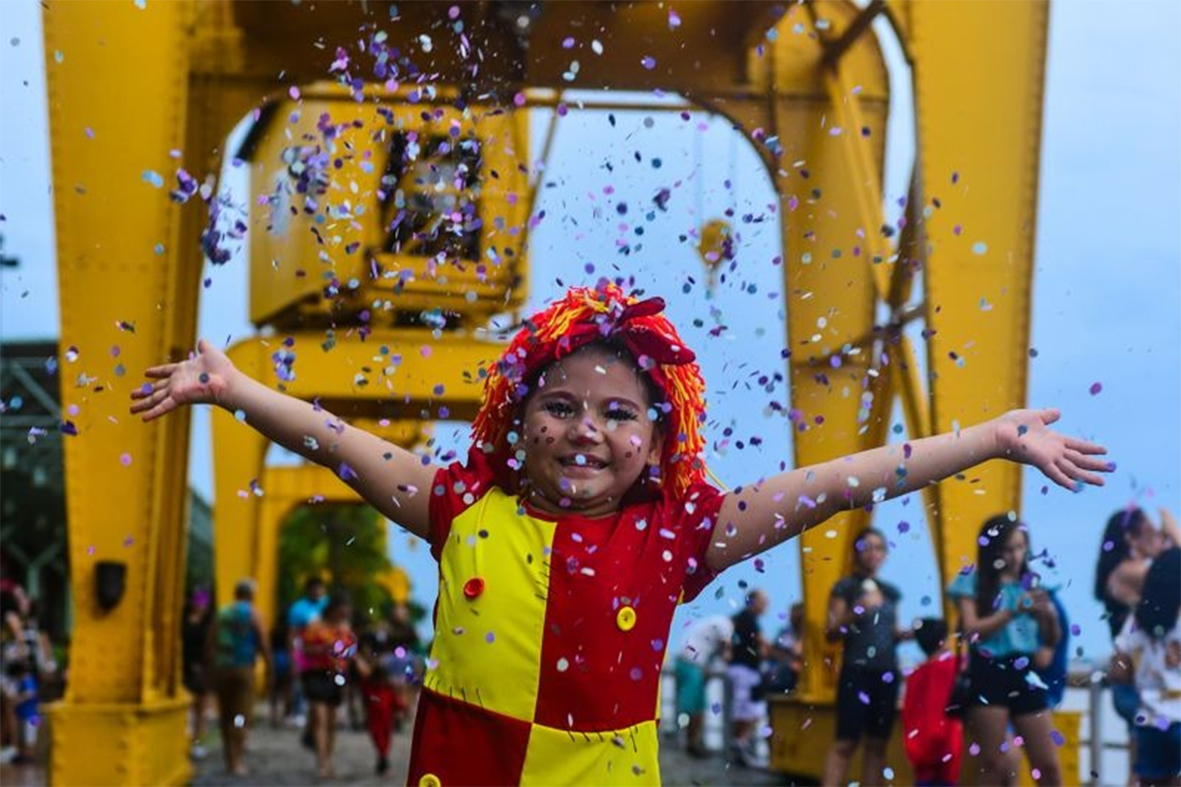 Read more about the article Estado de coisas: Estação das Docas promove baile de carnaval e “fiscais da lei deixam por isso mesmo”
