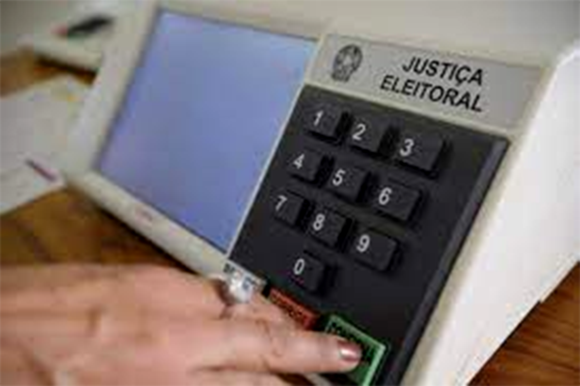 Read more about the article “República do tamuatá”: estratégia política de Helder  ‘amarra’ prefeitos e alastra linha sucessória de poder
