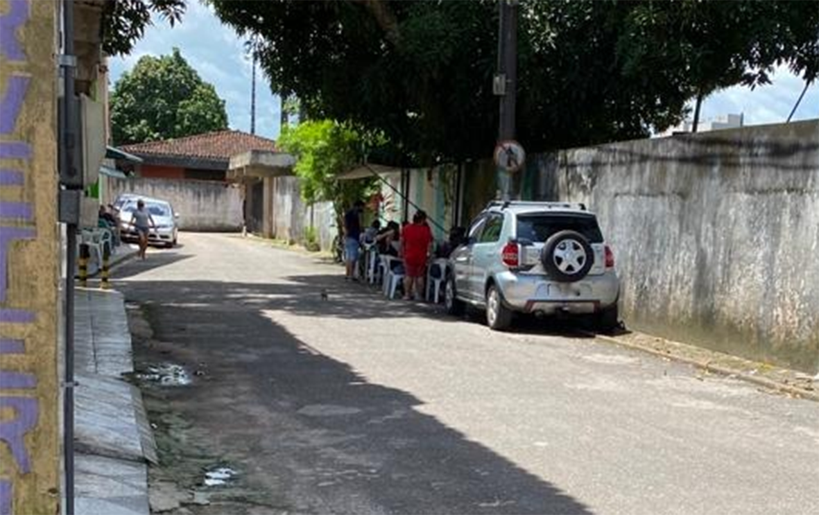 Read more about the article Máquina de fazer votos da Cohab quase emperra, mas atropela regras para entregar cheques em domicílio