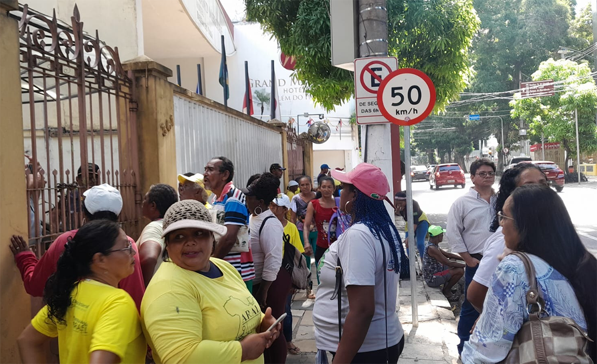 Read more about the article Catadores cobram da Prefeitura de Belém pagamento às empresas de lixo: “Ninguém tem mais o que comer”.