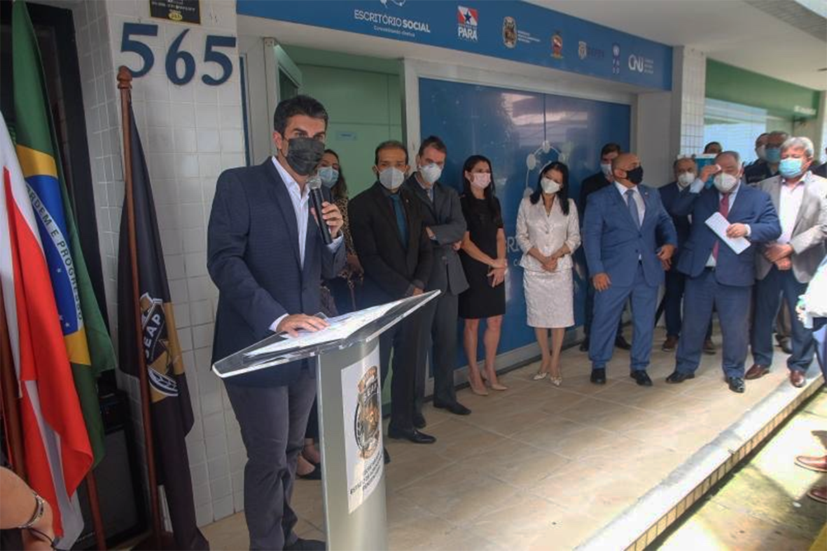Read more about the article Sistema Penal não paga funcionários do Escritório Social há dois meses e deve extinguir serviço de apoio a egressos