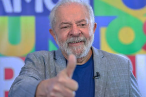 Relatório aponta que eleição de Lula não assusta mercado,  mas inflação deve bater casa dos 5%, além da meta do BC