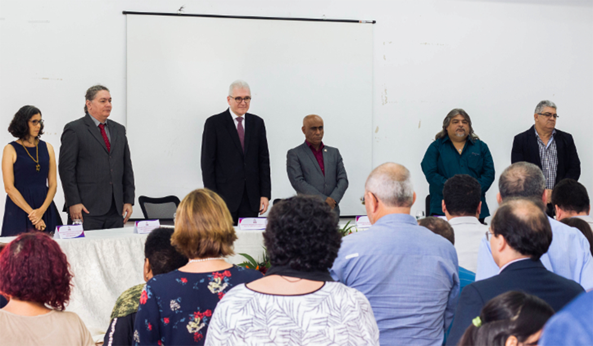 Read more about the article Sucessão de Emanuel Tourinho na UFPA corre para incluir chapa feminina oriunda da área de ciência e tecnologia