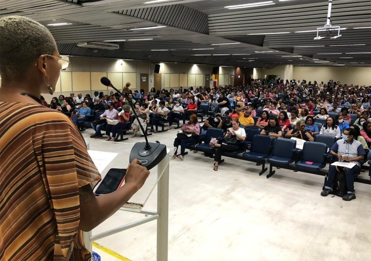 Read more about the article Professores da rede pública comparados a ‘terroristas’ pedem cabeça da diretora-geral de Educação de Belém