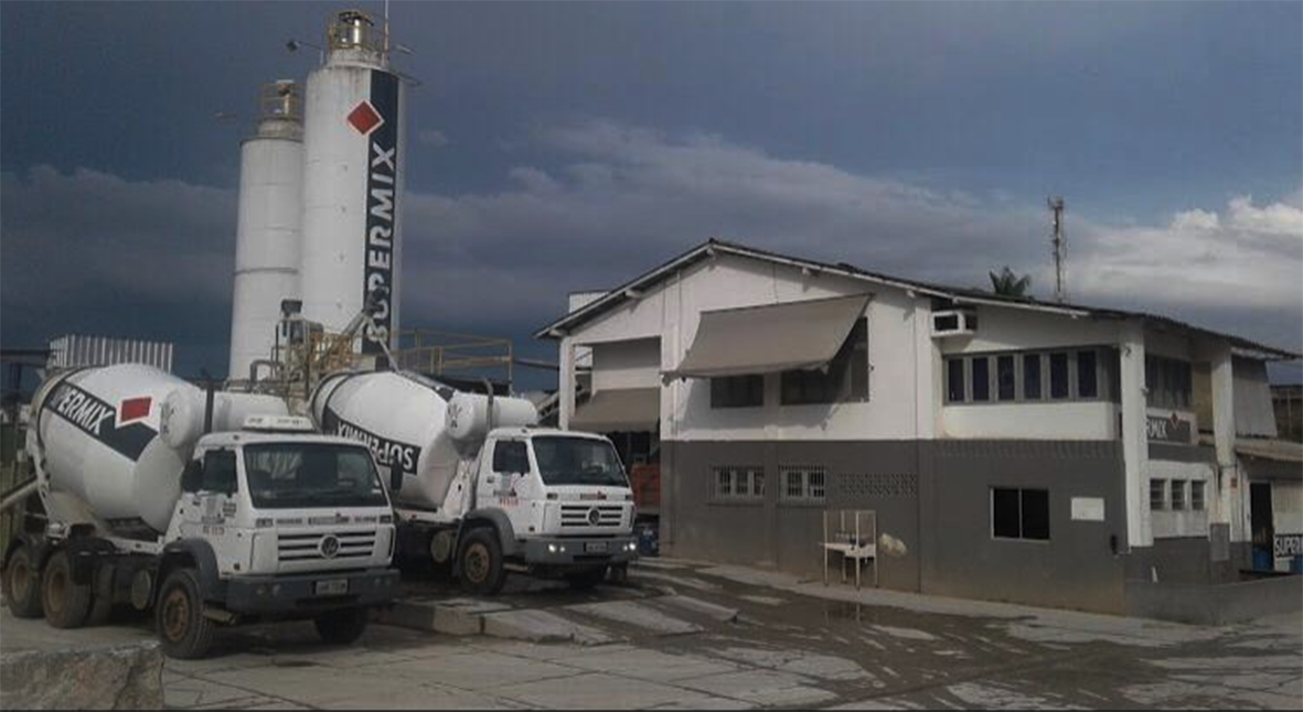 Read more about the article Acidente em obra envolvendo dois caminhões betoneiras causa estrago e deixa prejuízo em bairro nobre de Belém