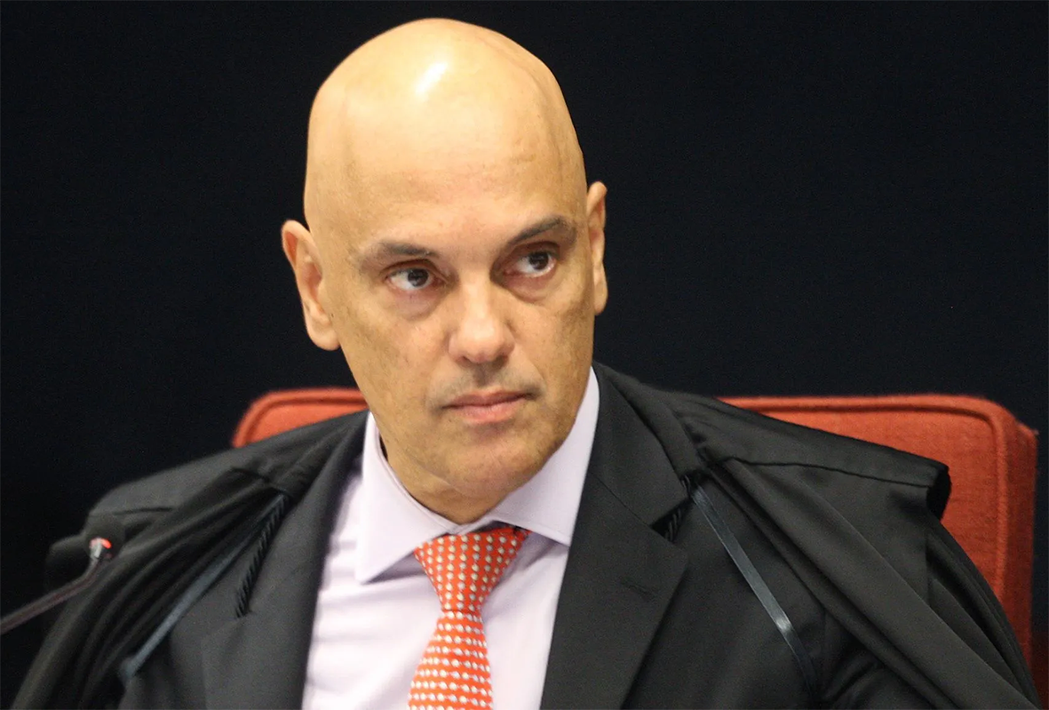 Read more about the article Militares envolvidos nos atos de 8/1 podem responder no STF e receber sanção militar, afirma especialista