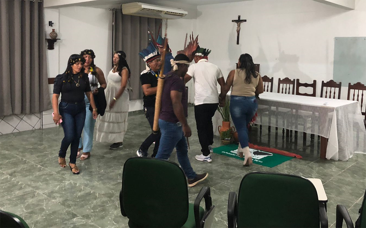 Read more about the article CPT acolhe lideranças que invadiram propriedade da BBF em Acará e justificam, mas não explicam nada