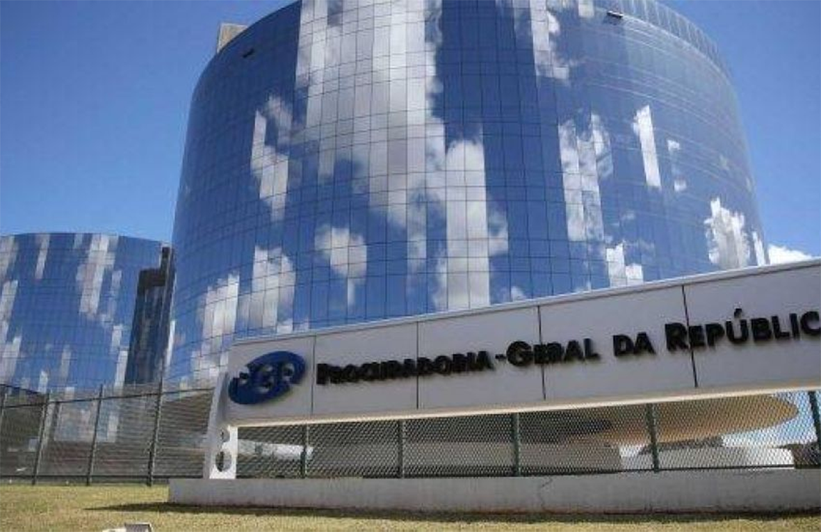 Read more about the article ‘Trem da alegria’: Ministério Público da União prevê elevar para nível superior técnicos de nível médio